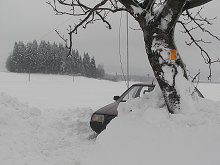 Ještě jednou auto a sníh....                                                                                                                    